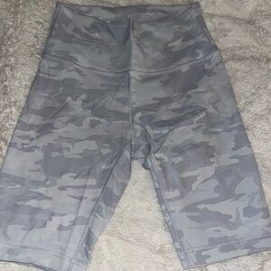 Lululemon biker shorts size 8